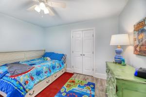 Voodi või voodid majutusasutuse Beach Bliss- 4BR - Beach Access - Kayak - WI-FI home toas