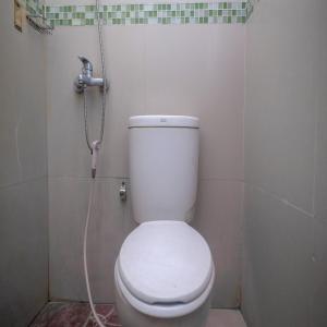 Bagno di RedDoorz Plus @ Timoho