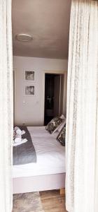 Guesthouse Augusta Insula客房内的一张或多张床位