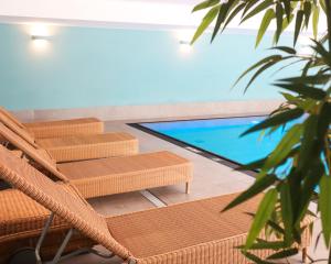 Bazén v ubytování Appartement-Hotel Timmendorfer Strand nebo v jeho okolí