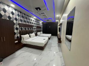 Hotel Moon View客房内的一张或多张床位
