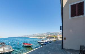 Naturlandskabet i nærheden af lejligheden