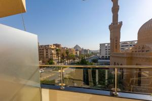 Rõdu või terrass majutusasutuses Khattab Pyramids View Hotel
