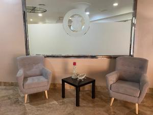 Posedenie v ubytovaní Hostal Carmen