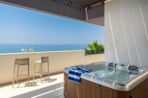 ポドストラナにあるPaoma Luxury Beach Suite with jacuzziのギャラリーの写真