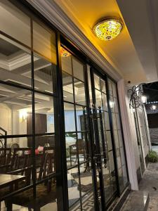 Gallery image of Tam Coc Mountain Sunset and Garden Hotel in Ninh Binh