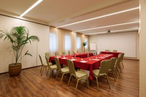 Foto dalla galleria di Hotel Barchetta Excelsior a Como