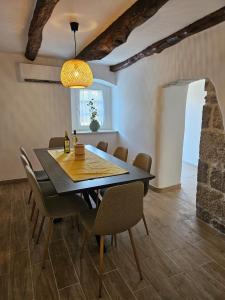 Fotografie z fotogalerie ubytování Villa Nautia Stone House v destinaci Milohnići