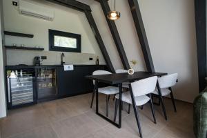 Kuchyň nebo kuchyňský kout v ubytování Nikis House Beograd