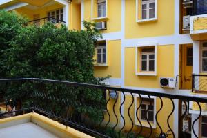Un balcón o terraza en 1BHK Apt 200 Mtrs from Beach by Laze Around Us