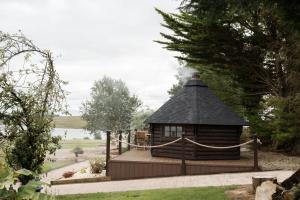 Zahrada ubytování LakEscape - Waterfront Self- Catering Cabins