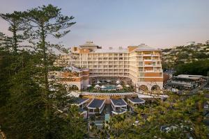 an aerial view of a hotel with a resort at Crowne Plaza Terrigal Pacific by IHG in Terrigal