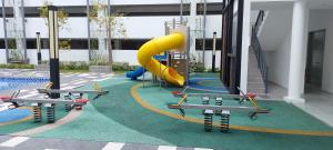 Bayu Temiang Residensi内部或周边的泳池