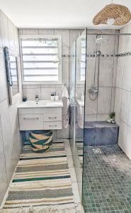 Koupelna v ubytování Ô coin des baleines