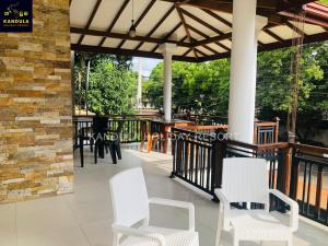 Balkón nebo terasa v ubytování Kandula Holiday Resort