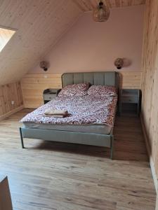 Postel nebo postele na pokoji v ubytování Apartament GUCIO + 18 fotografií