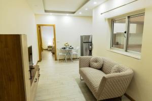 Μια τηλεόραση ή/και κέντρο ψυχαγωγίας στο Jet Ap & Car 12 - AC