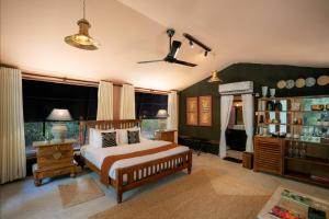 Katil atau katil-katil dalam bilik di Leopard Trails Wilpattu