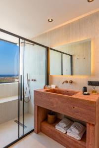 Ένα μπάνιο στο Fregata Luxury Villa