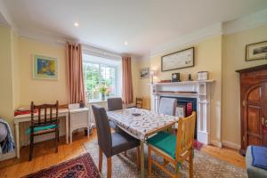 Istumisnurk majutusasutuses 3 Gowbarrow Cottages