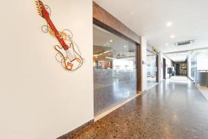 Fotografie z fotogalerie ubytování FabHotel Prime Nestlay Rooms Ramnad - Nr Golden Shopping Mall v destinaci Ramanathapuram