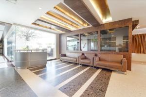 Posezení v ubytování FabHotel Prime Nestlay Rooms Ramnad - Nr Golden Shopping Mall