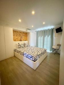 Postel nebo postele na pokoji v ubytování 818 Centro Náutico Bungalows + 29 fotografií