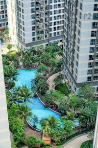 Hồ bơi trong/gần Chalton Suites - Landmark 81 Area, Ice Rink & Grand Park