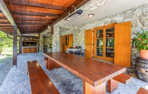 Fotografie z fotogalerie ubytování Stunning Home In Lukovdol With Sauna v destinaci Lukovdol