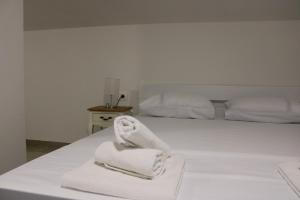 Katil atau katil-katil dalam bilik di Apartments Smoljan