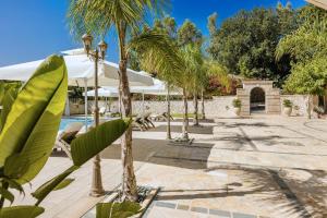 The swimming pool at or close to Hidden Gem Estate - Superior luxury villa large private pool stunning sea & mountain views 5 acres of lush gardens World class accommodation