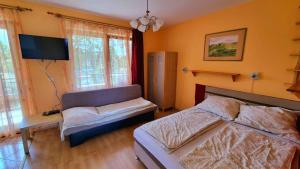 Posteľ alebo postele v izbe v ubytovaní Studio in Balatonlelle 33519