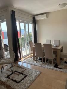 Ruang duduk di Apartment Ana
