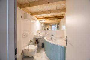 Koupelna v ubytování Atemberaubendes Apartment mit Dachterrasse