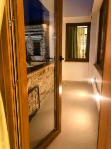 Fotografija u galeriji objekta Loft in Aplotaria u gradu Hios