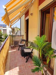 Балкон или терраса в Poetto Parkside Apartment