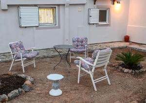 Foto dalla galleria di morfo's sunset a Sounio Altre 43 foto