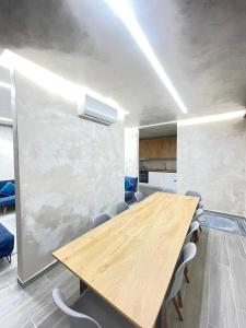Χώρος καθιστικού στο ApartHotel & Vacations Home - Qerret, Golem, Durres