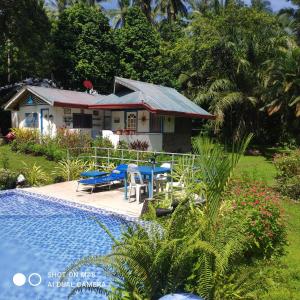 Bazén v ubytování Sun House Rental nebo v jeho okolí