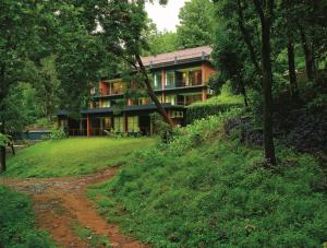 Gallery image of Rainforest Resort in Athirappilly