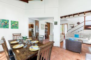 Гостиная зона в Angels Sol Villa Hermosa 2b2b European Villa