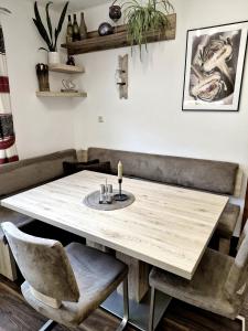 Posezení v ubytování Apartments Fasl