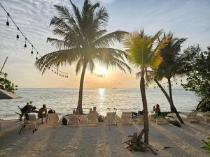 Foto dalla galleria di The Sunset Villa a Dhiffushi