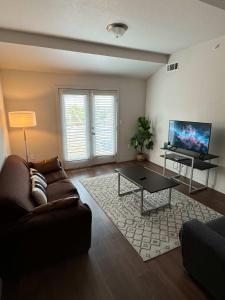 格里利Relaxing 3BR Apartment With Pool & Wifi的相册照片