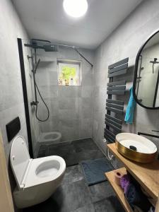 Fotografie z fotogalerie ubytování Ausseerland Apartments - Relax, Ski, Hike and Bike, Garden, Parking, BBQ, Near Hallstatt, Loser, Tauplitz and Krippenstein, Free Wi-Fi and Netflix v destinaci Bad Aussee