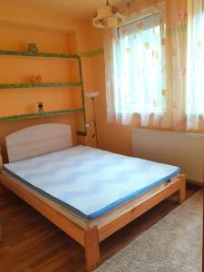 Poroszlay LAKÁS 4032 Debrecen, Poroszlay út kép - 2