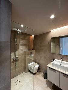 Bilik mandi di Lotus Nest I