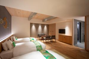 TV a/nebo společenská místnost v ubytování Hotel Legasta Kyoto Higashiyama Sanjo