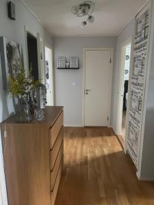 Foto dalla galleria di Mysigt rum i trevligt hus a Taberg