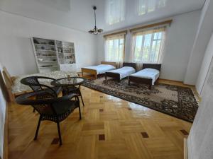 Φωτογραφία από το άλμπουμ του Guest House Metreveli Street 19 σε Khashuri +13 φωτογραφίες